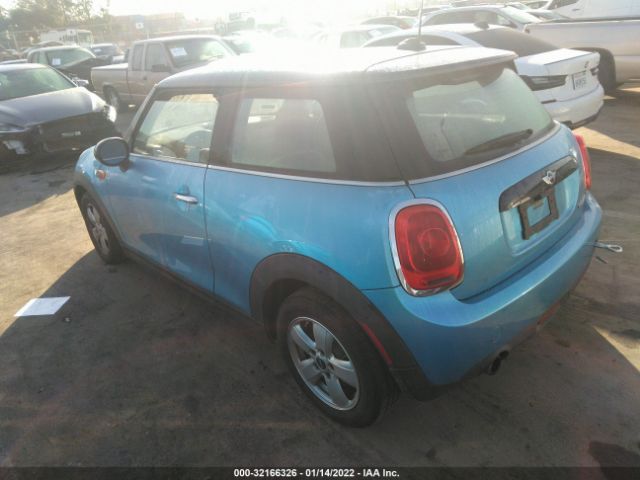 Photo 2 VIN: WMWXP5C58GT739430 - MINI COOPER HARDTOP 