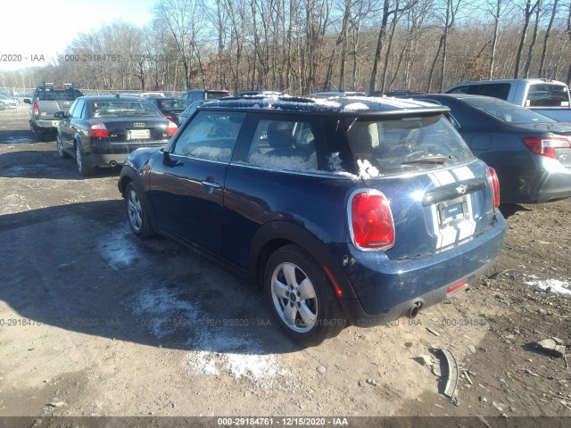 Photo 2 VIN: WMWXP5C58H2D71132 - MINI COOPER 