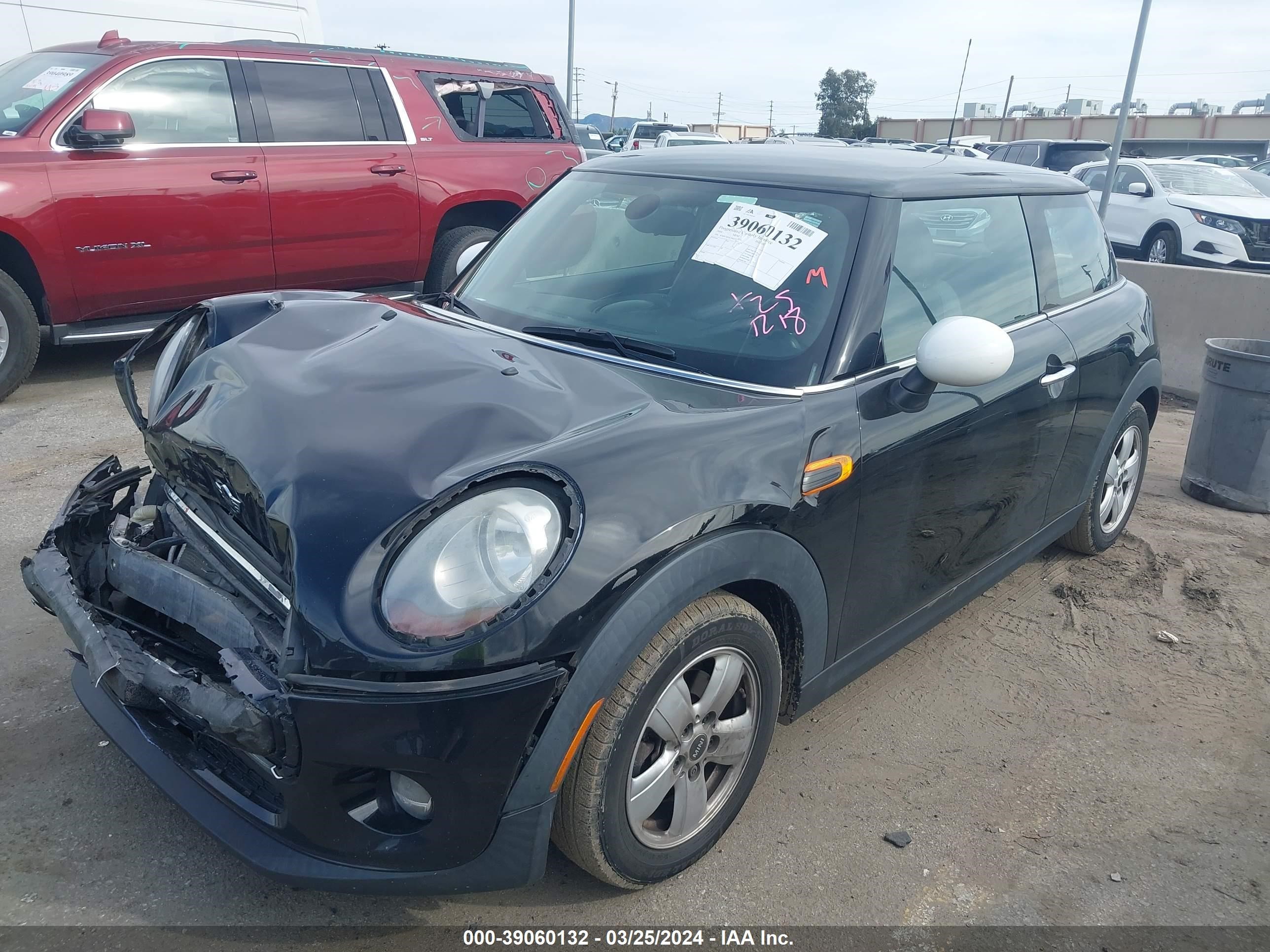 Photo 1 VIN: WMWXP5C59G2D14050 - MINI HARD TOP 