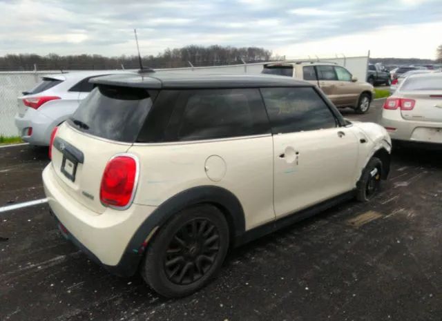 Photo 3 VIN: WMWXP5C59GT739548 - MINI COOPER HARDTOP 