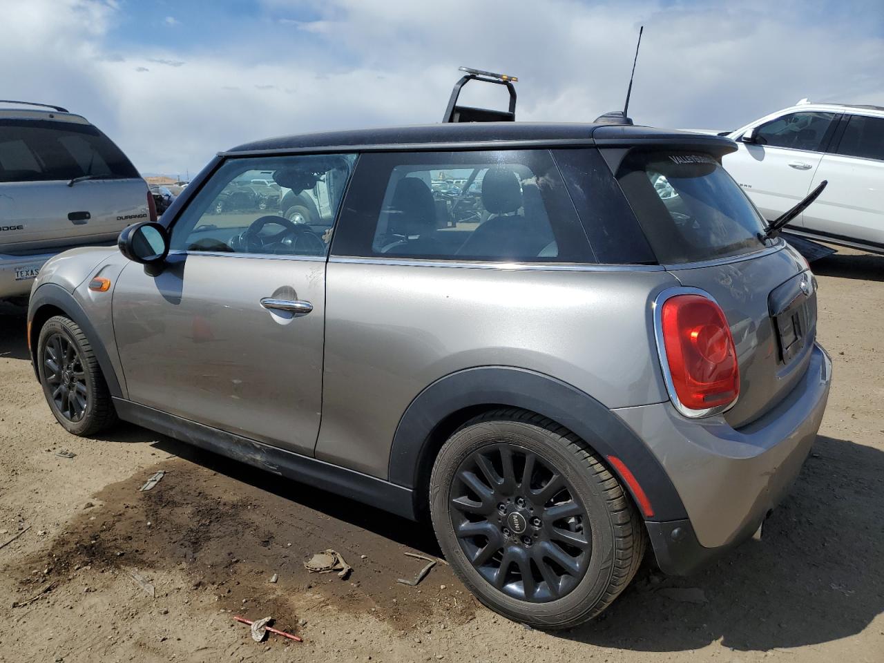 Photo 1 VIN: WMWXP5C59J2D71856 - MINI COOPER 