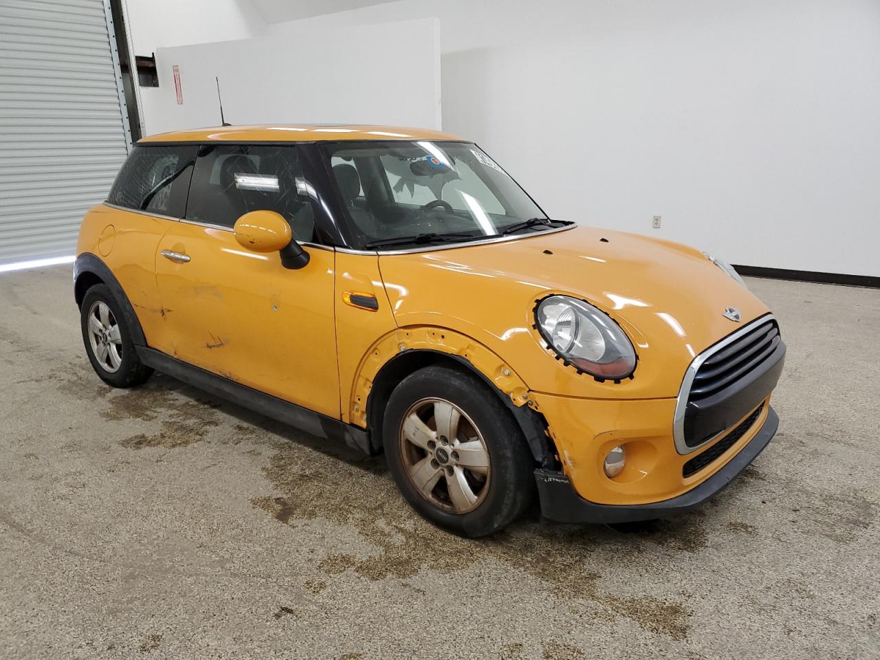 Photo 3 VIN: WMWXP5C5XG3B14918 - MINI COOPER 