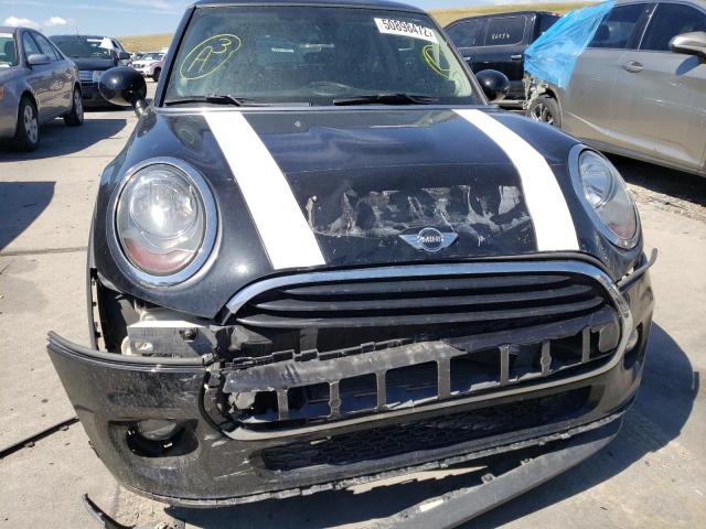 Photo 8 VIN: WMWXP5C5XH3C63623 - MINI COOPER 