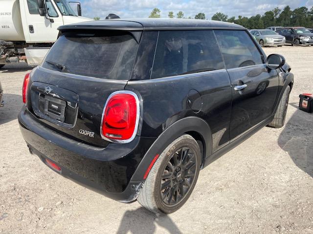 Photo 3 VIN: WMWXP5C5XK2H96164 - MINI COOPER 