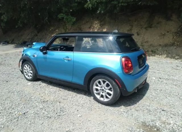 Photo 2 VIN: WMWXP5C5XK2H97203 - MINI HARDTOP 2 DOOR 