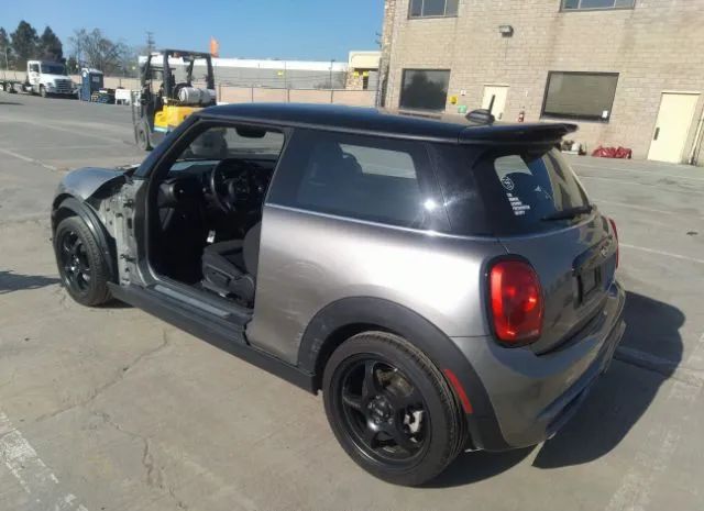 Photo 2 VIN: WMWXP7C35H2C61813 - MINI HARDTOP 2 DOOR 