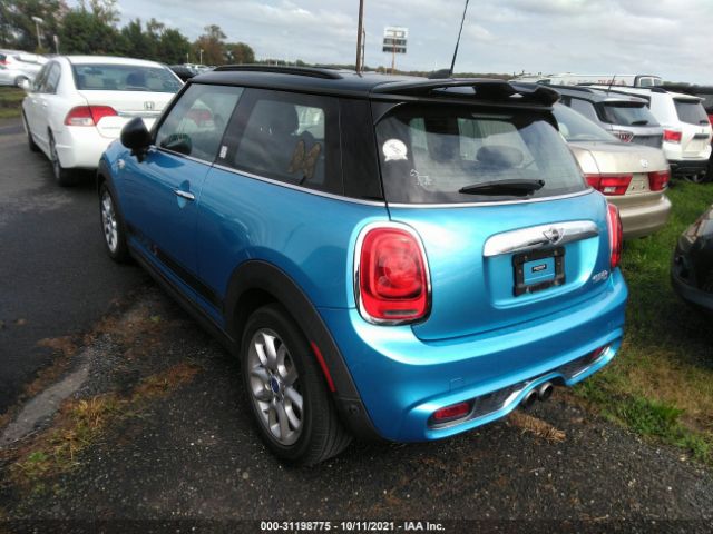 Photo 2 VIN: WMWXP7C36H3C62043 - MINI HARDTOP 2 DOOR 