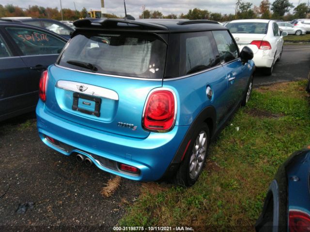 Photo 3 VIN: WMWXP7C36H3C62043 - MINI HARDTOP 2 DOOR 