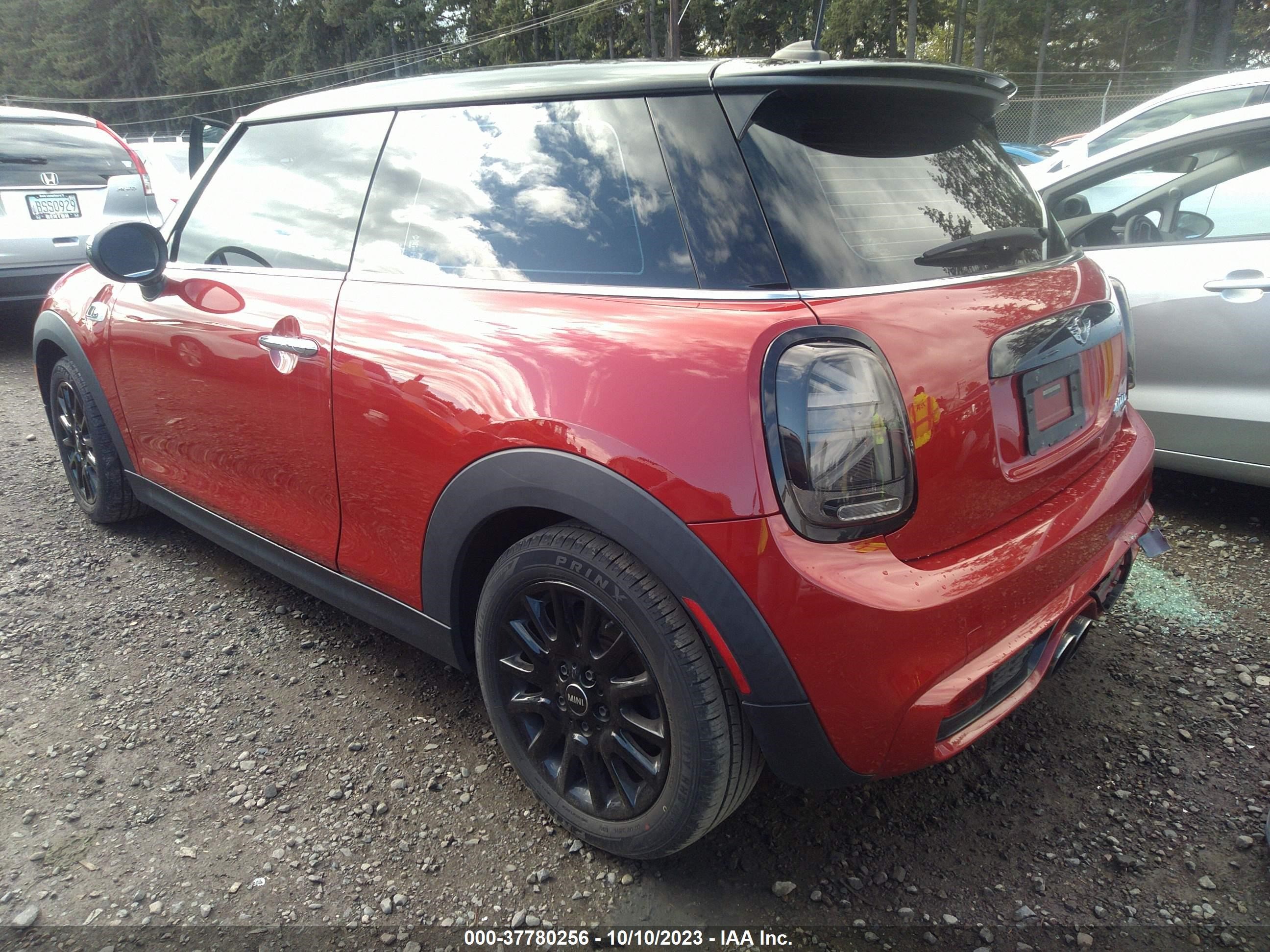 Photo 2 VIN: WMWXP7C50F2A58455 - MINI HARD TOP 