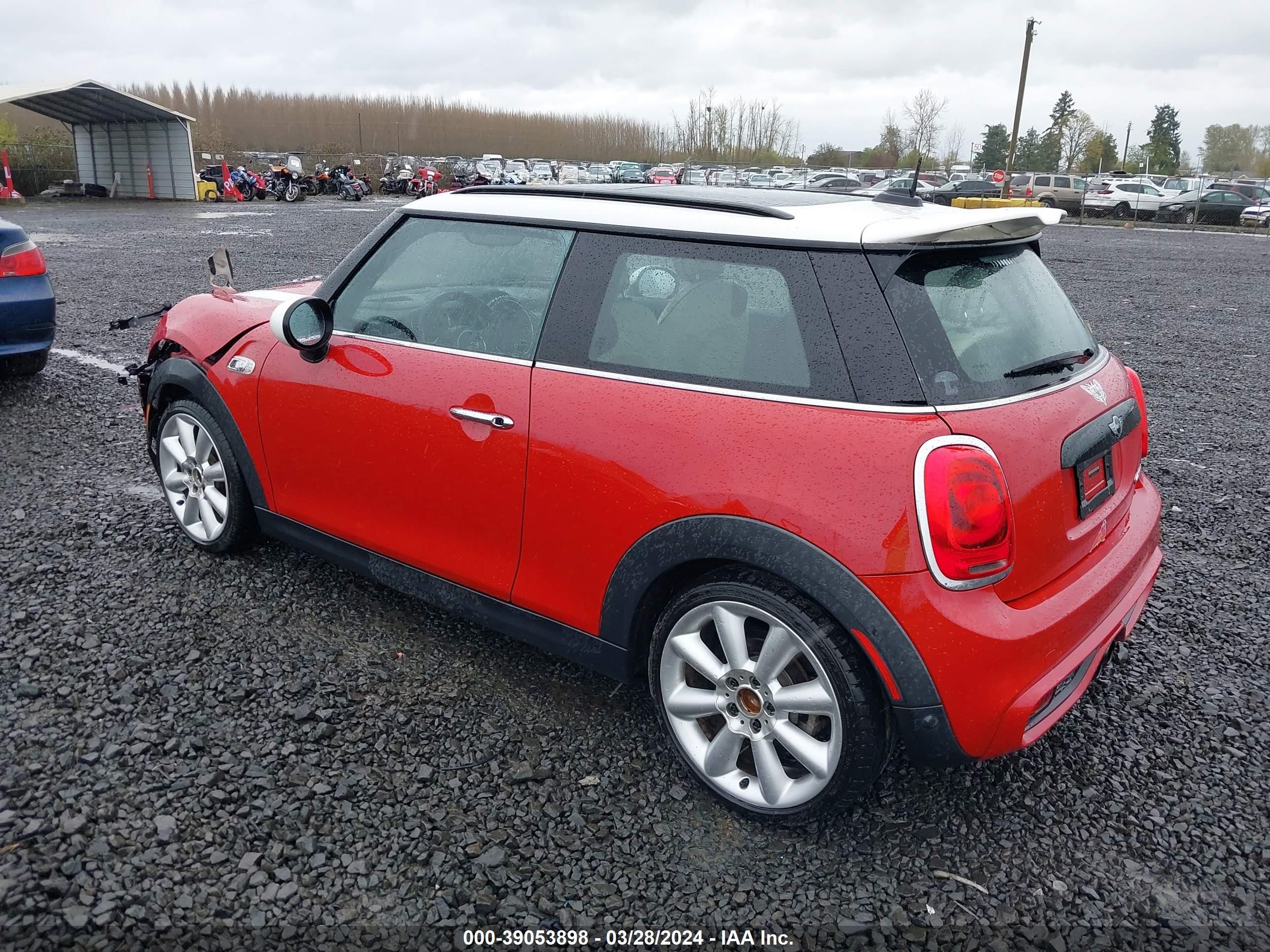 Photo 2 VIN: WMWXP7C50F2A58729 - MINI HARD TOP 