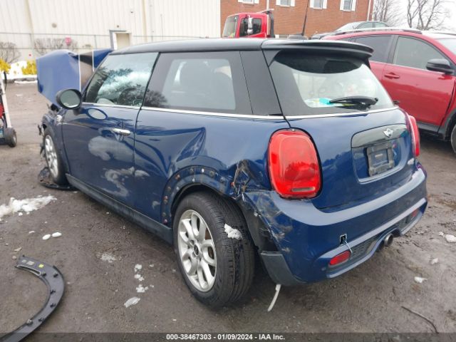 Photo 2 VIN: WMWXP7C50G2C60830 - MINI HARDTOP 