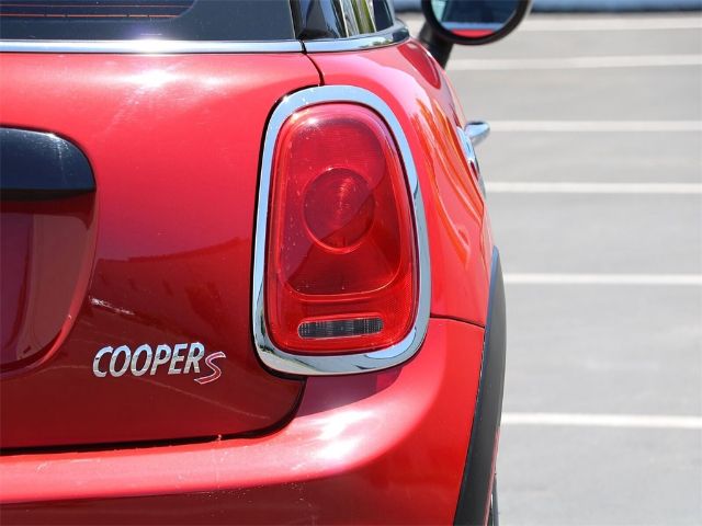 Photo 6 VIN: WMWXP7C50H3B94355 - MINI HARDTOP 2 DOOR 