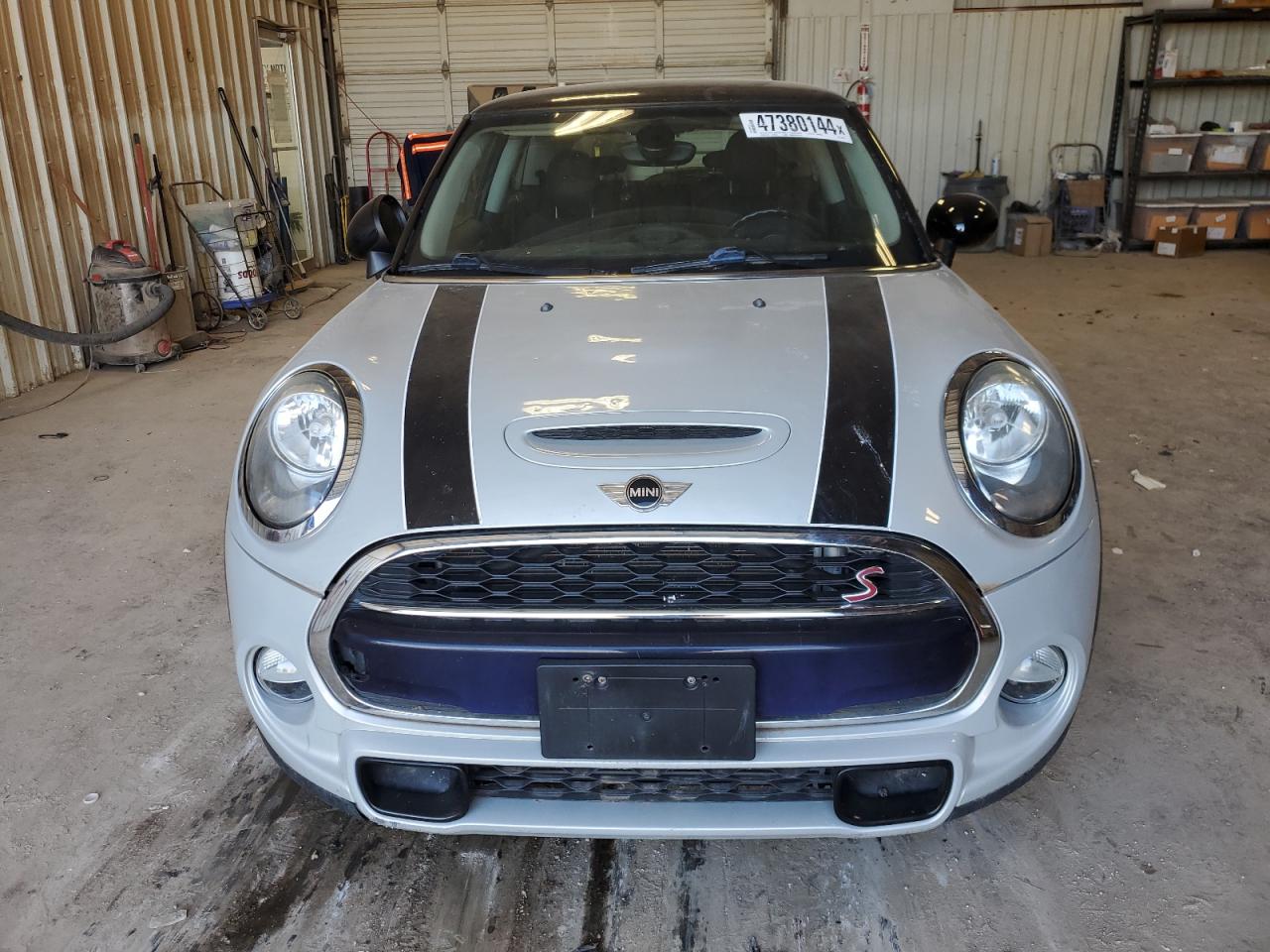 Photo 4 VIN: WMWXP7C51F2A60781 - MINI COOPER 