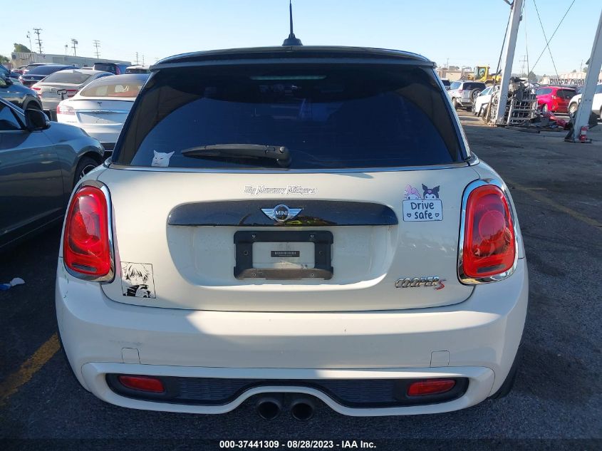 Photo 15 VIN: WMWXP7C51G3B33207 - MINI COOPER 