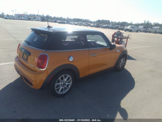 Photo 3 VIN: WMWXP7C52F2A33671 - MINI COOPER HARDTOP 