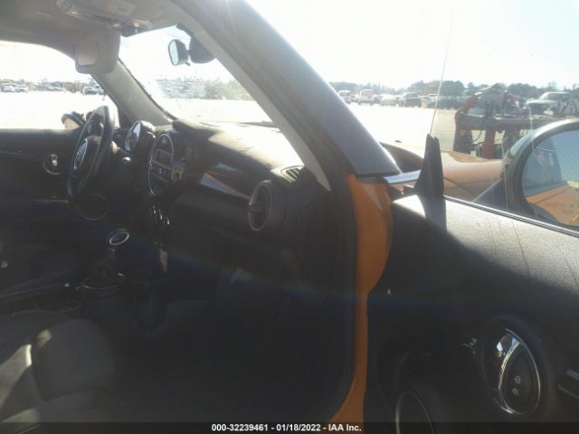 Photo 4 VIN: WMWXP7C52F2A33671 - MINI COOPER HARDTOP 