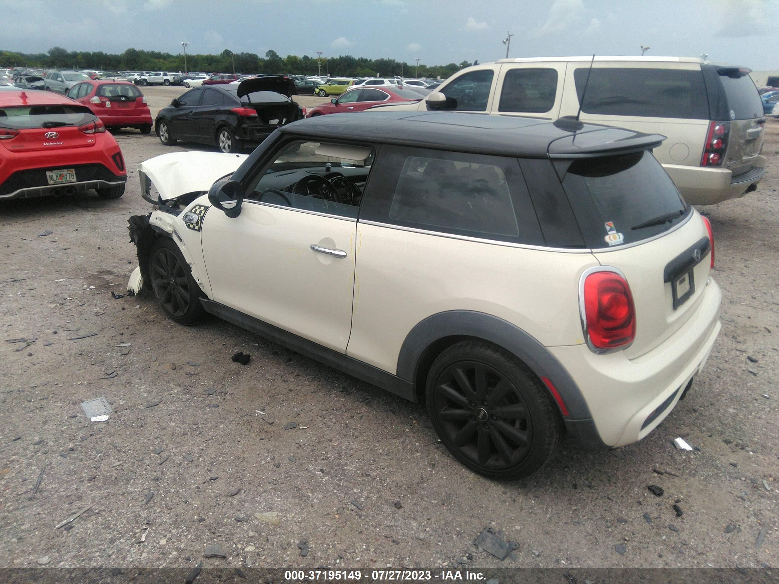 Photo 2 VIN: WMWXP7C52F2A33959 - MINI HARD TOP 