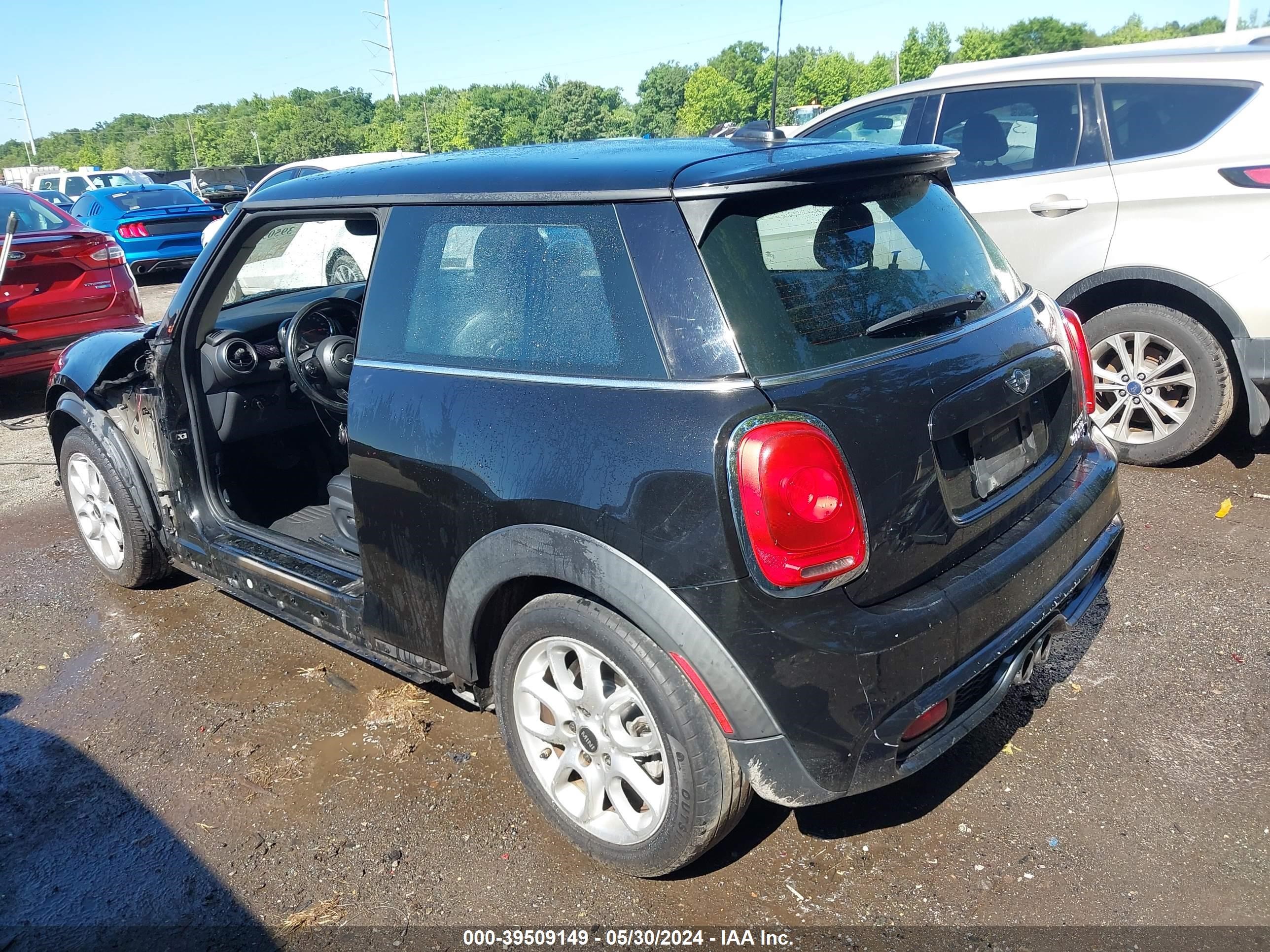 Photo 2 VIN: WMWXP7C52F2A39325 - MINI HARD TOP 