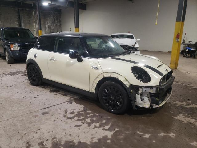 Photo 3 VIN: WMWXP7C54F2A36295 - MINI COOPER S 