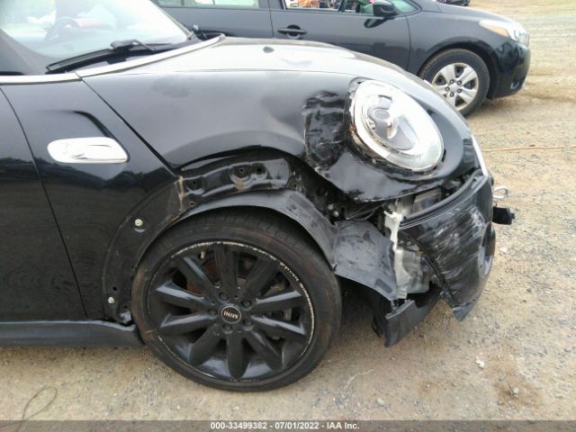 Photo 5 VIN: WMWXP7C54F2A39696 - MINI COOPER HARDTOP 