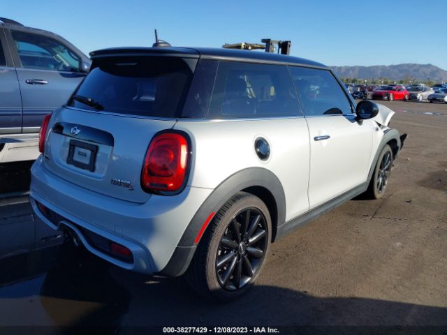 Photo 3 VIN: WMWXP7C54H3C61751 - MINI HARDTOP 2 DOOR 