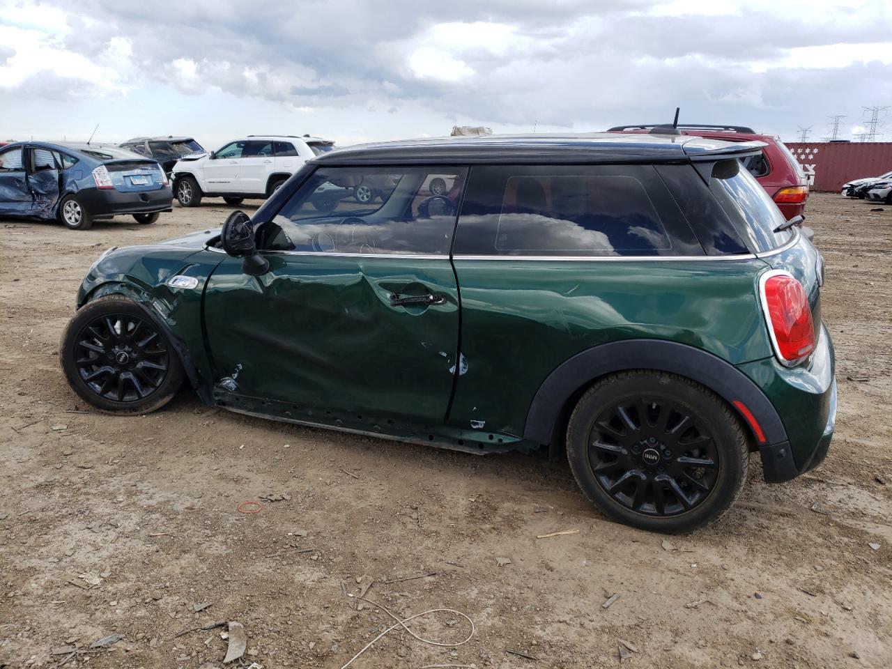 Photo 1 VIN: WMWXP7C54J2A47385 - MINI COOPER 