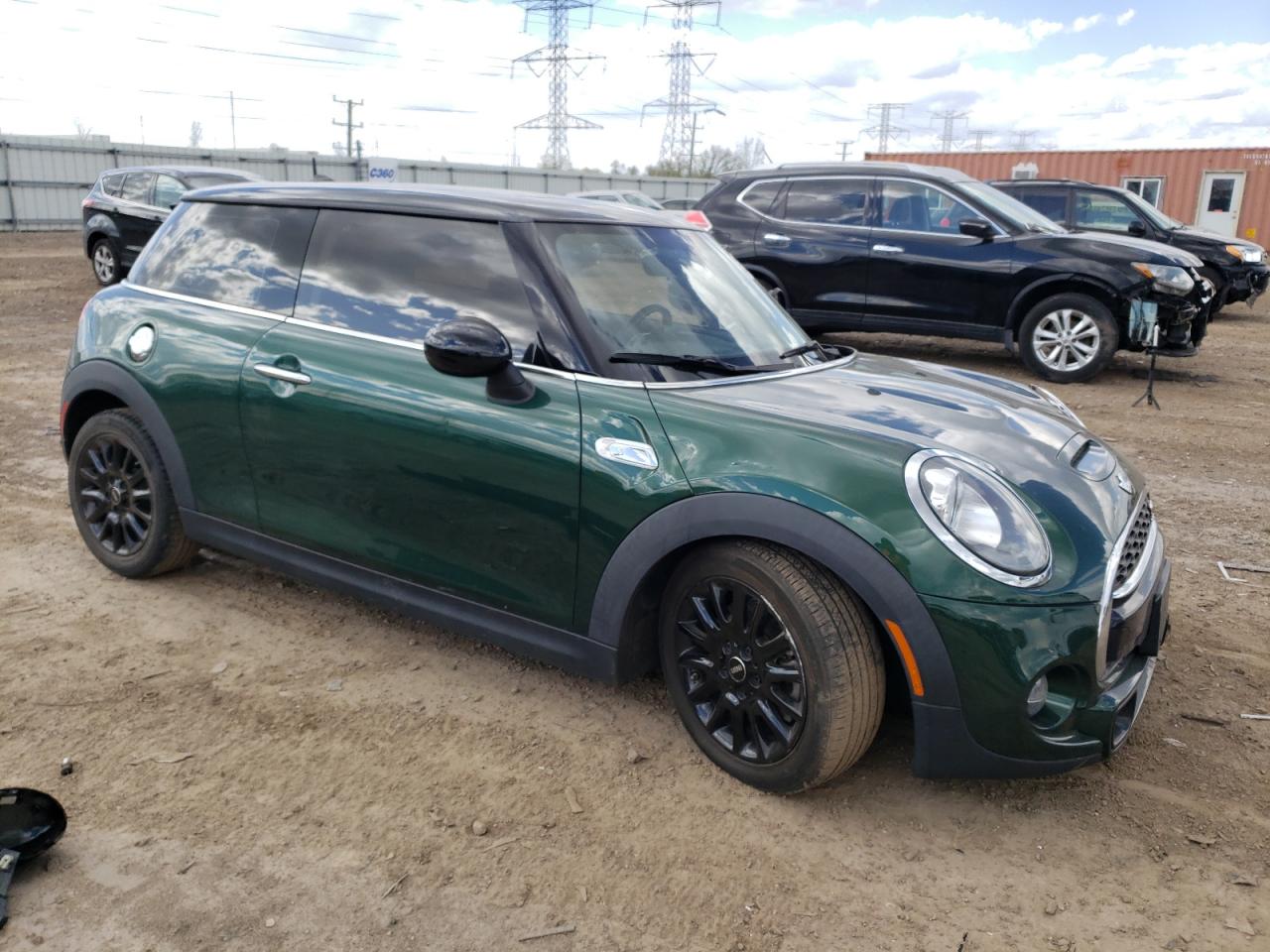 Photo 3 VIN: WMWXP7C54J2A47385 - MINI COOPER 