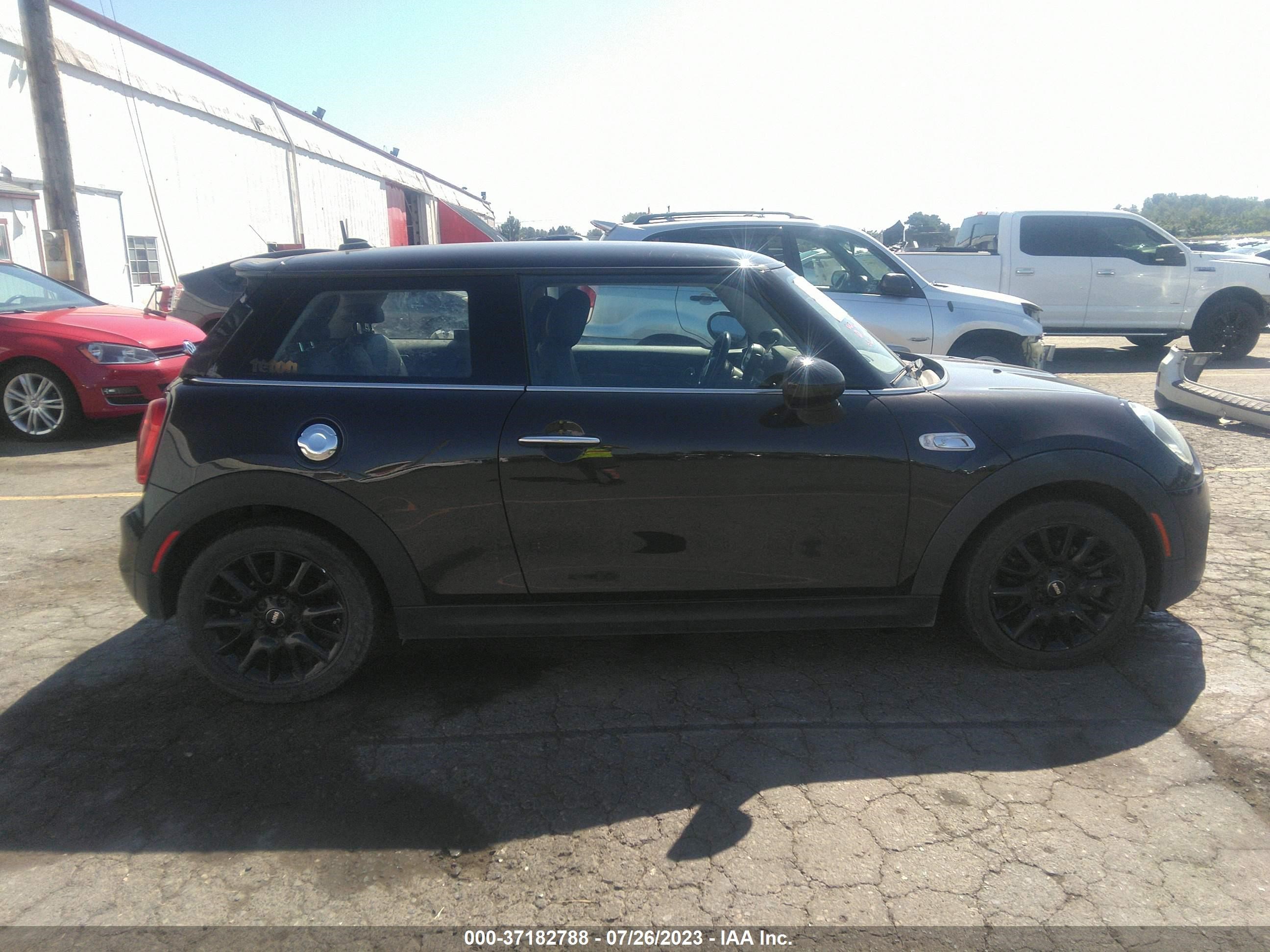 Photo 11 VIN: WMWXP7C55F2A34152 - MINI HARD TOP 