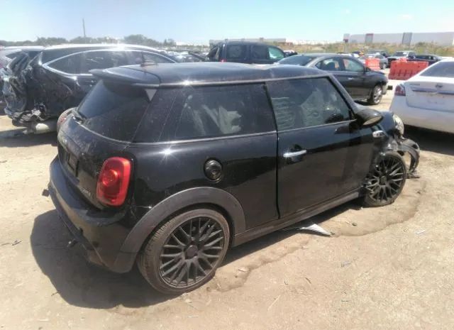 Photo 3 VIN: WMWXP7C55F2A34765 - MINI COOPER 