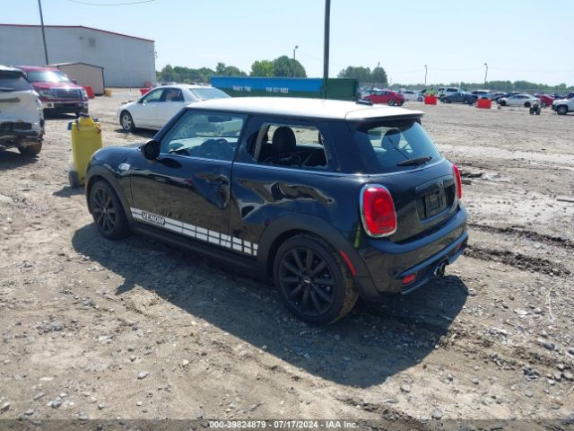 Photo 2 VIN: WMWXP7C55G2A42608 - MINI HARDTOP 