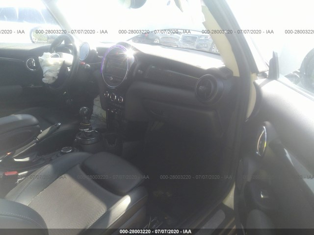 Photo 4 VIN: WMWXP7C55G3B49698 - MINI COOPER HARDTOP 