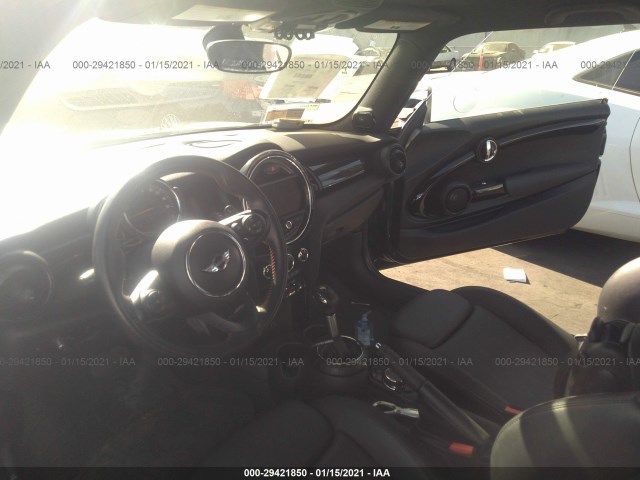 Photo 4 VIN: WMWXP7C56G2A44464 - MINI HATCH 