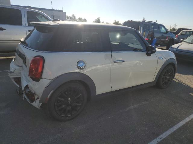 Photo 2 VIN: WMWXP7C57G2A43081 - MINI COOPER S 