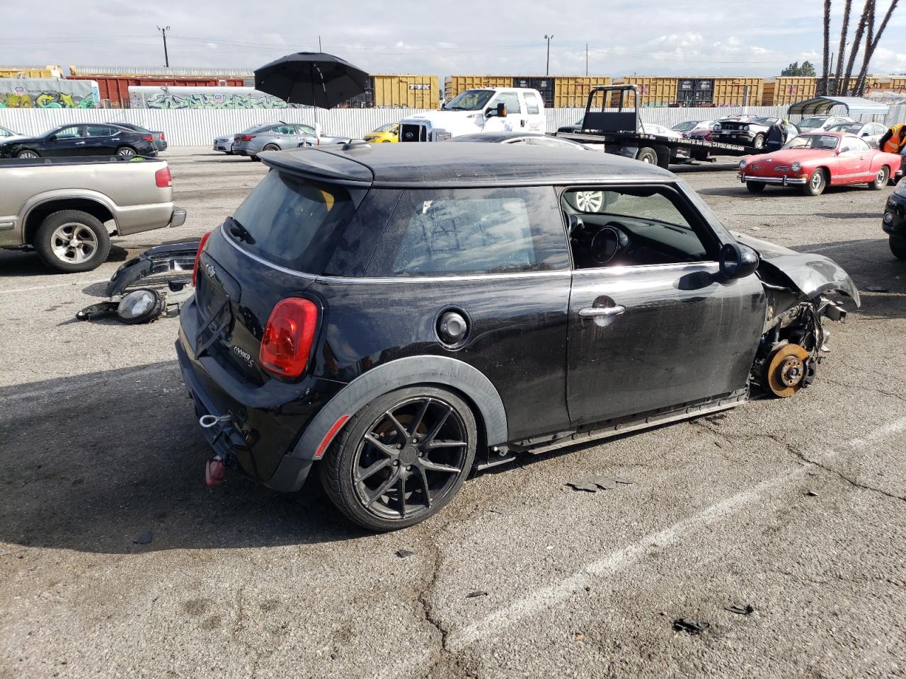 Photo 2 VIN: WMWXP7C57G3B49475 - MINI COOPER 