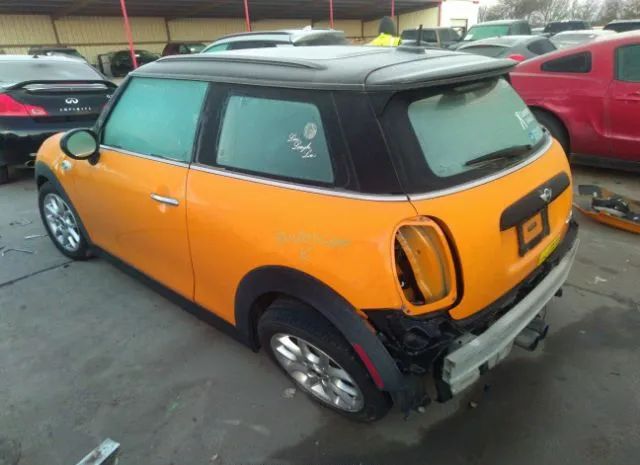 Photo 2 VIN: WMWXP7C57G3B92827 - MINI COOPER HARDTOP 