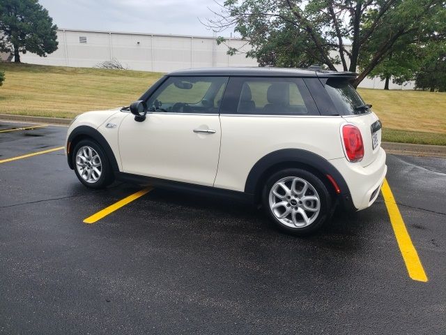 Photo 3 VIN: WMWXP7C57J2A47719 - MINI HARDTOP 2 DOOR 