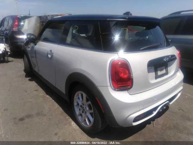 Photo 2 VIN: WMWXP7C58F2A34615 - MINI COOPER HARDTOP 