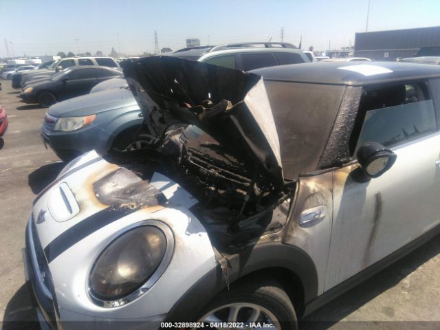 Photo 5 VIN: WMWXP7C58F2A34615 - MINI COOPER HARDTOP 