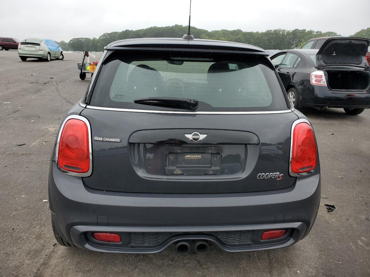 Photo 5 VIN: WMWXP7C58F2A40284 - MINI COOPER 