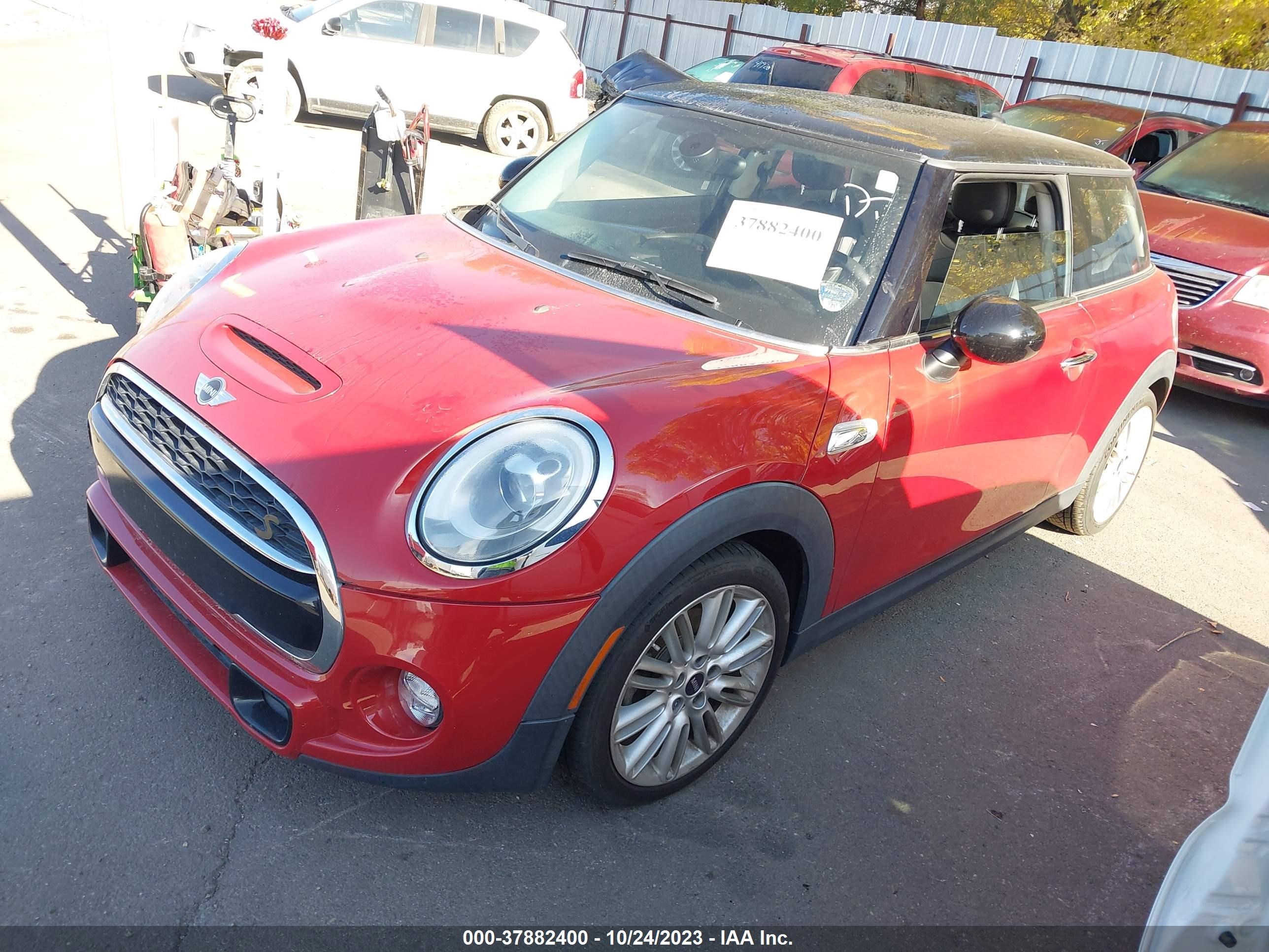 Photo 1 VIN: WMWXP7C58F2A58736 - MINI HARD TOP 