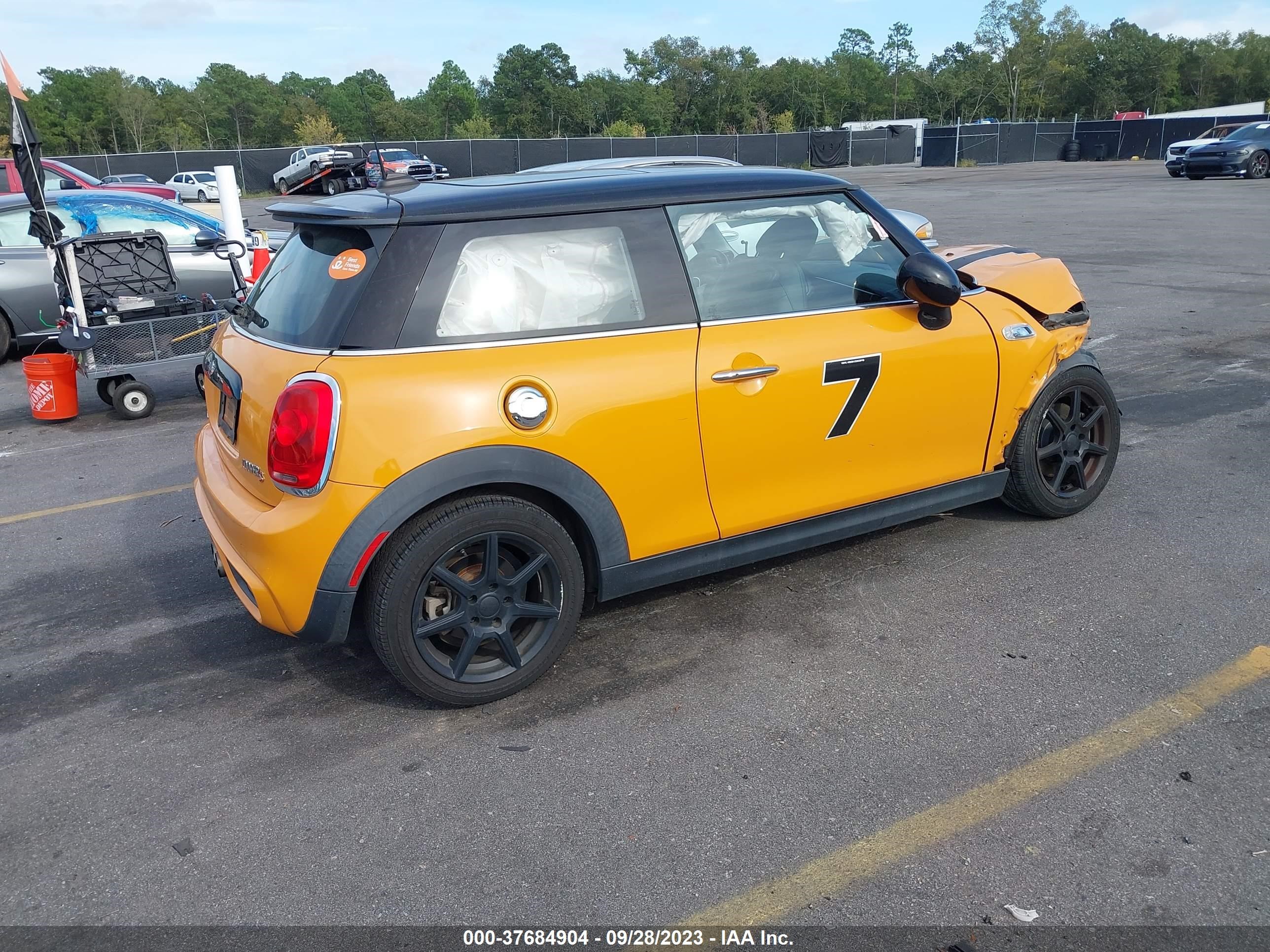 Photo 3 VIN: WMWXP7C59F2A38950 - MINI HARD TOP 