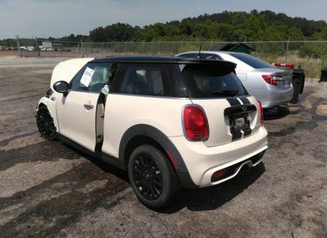 Photo 2 VIN: WMWXP7C59F2A41105 - MINI COOPER HARDTOP 