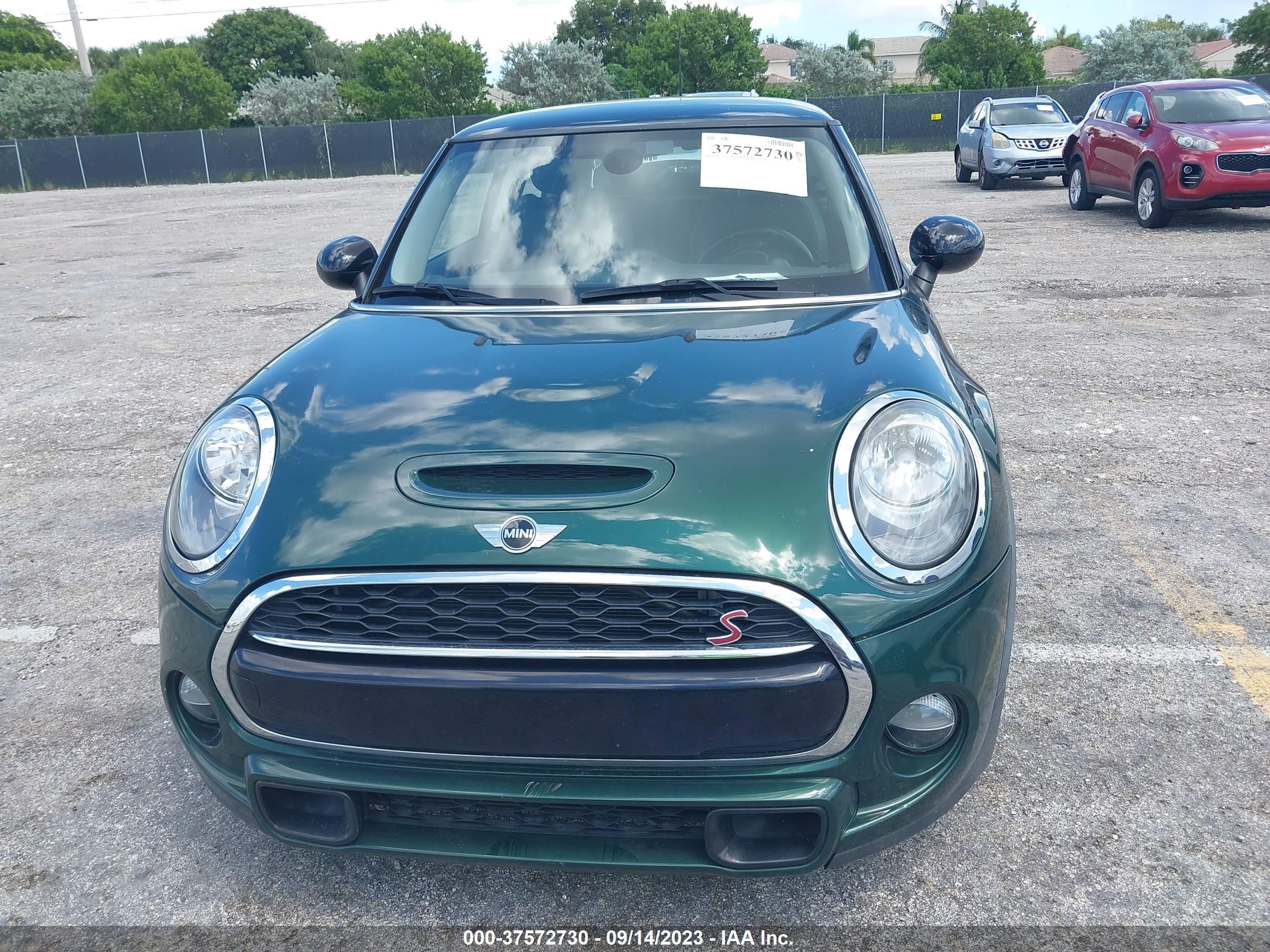 Photo 5 VIN: WMWXP7C59G2A43602 - MINI HARD TOP 