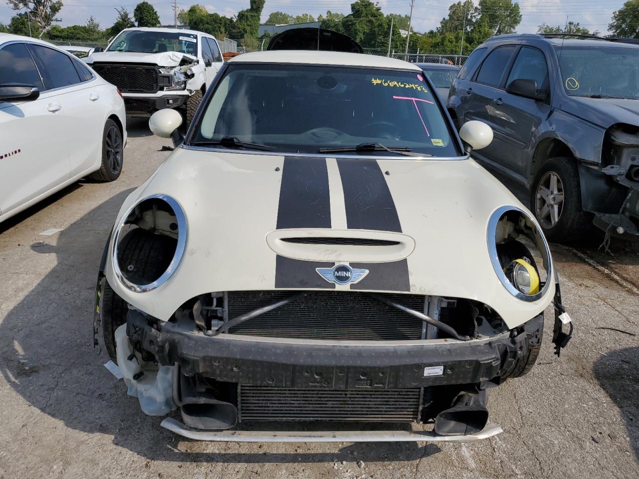 Photo 4 VIN: WMWXP7C5XFT740847 - MINI COOPER 