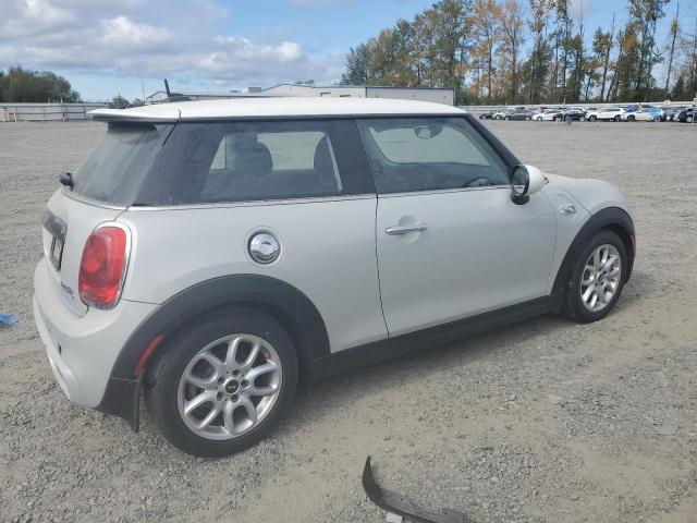 Photo 2 VIN: WMWXP7C5XG2C60821 - MINI COOPER S 