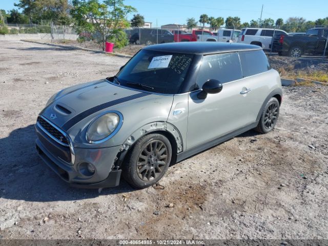 Photo 1 VIN: WMWXP7C5XG3B33979 - MINI HARDTOP 