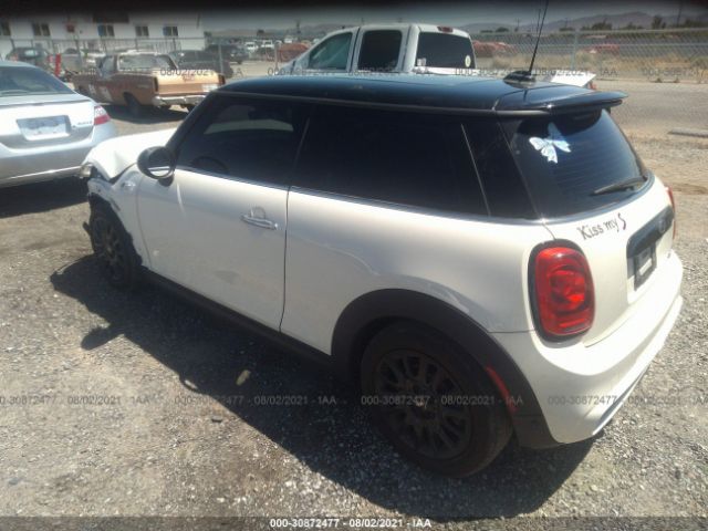 Photo 2 VIN: WMWXP7C5XH2A44713 - MINI HARDTOP 2 DOOR 