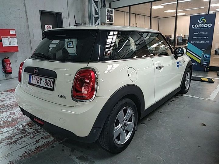 Photo 2 VIN: WMWXR110302N20770 - MINI MINI 3-DEURS (F56) 