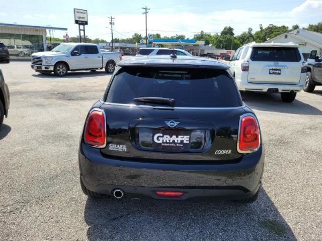 Photo 3 VIN: WMWXR3C04M2N83228 - MINI COOPER 