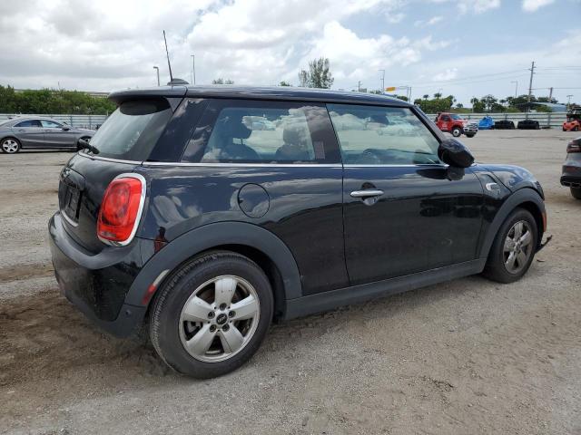 Photo 2 VIN: WMWXR3C06L2M11555 - MINI COOPER 